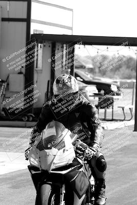 media/May-06-2024-Moto Forza (Mon) [[b33359f27d]]/Around the Pits/